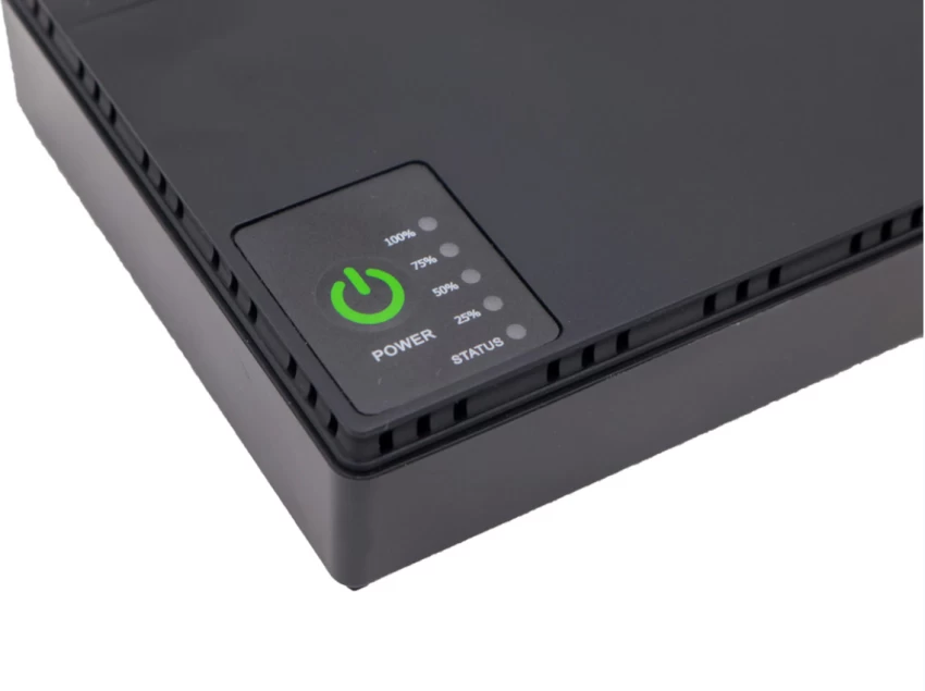 Sinye 10400 mAh Black Mini Portable DC UPS