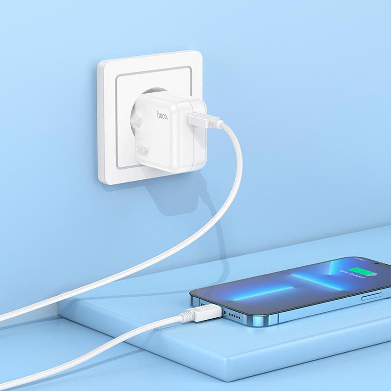 HOCO-C112A- Fast Iphone Charger 30W Type C Port With C to Lightning Cable