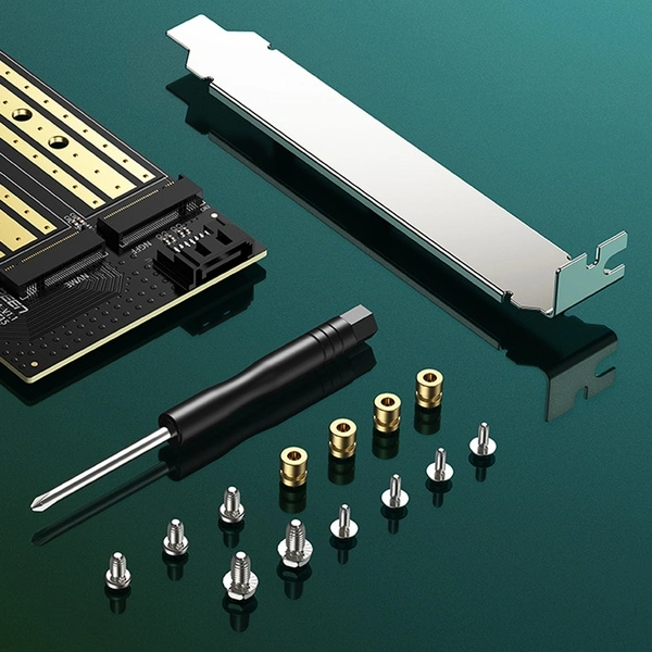 UGREEN CM302 M.2 M/B-Key to PCI-E 3.0 Expansion Card