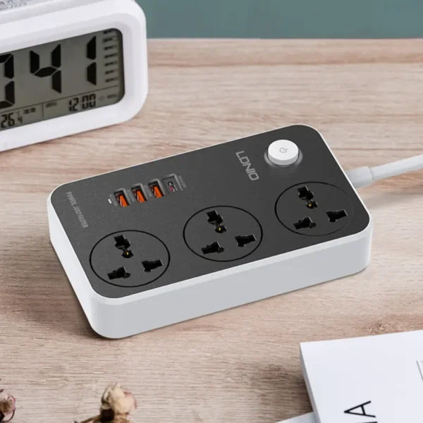 LDNIO SC3412 Power Strip with 3 AC Sockets + PD Type-C Ports