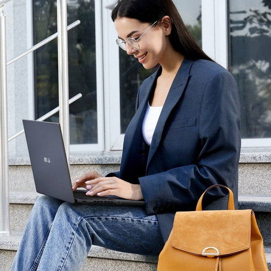 Asus Expertbook 15.6″ Core-i3 8GB 256GB Win 11 Pro